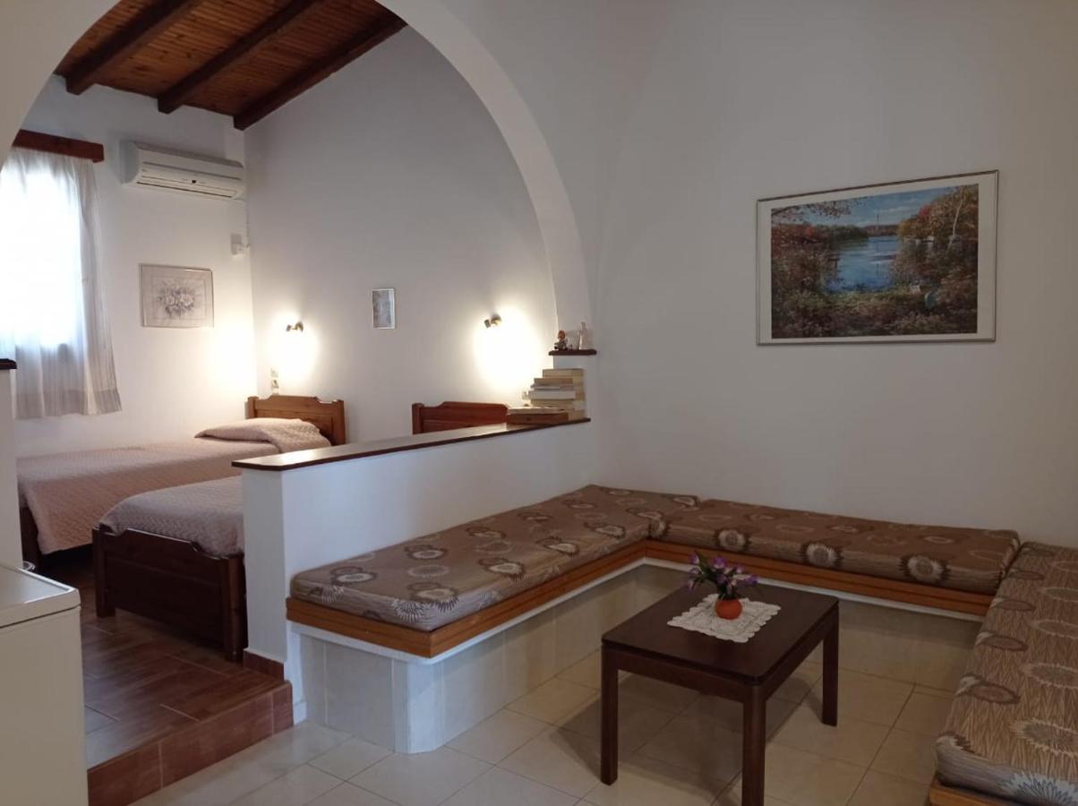 Studios Ioanna Limnionas Samos Marathokampos Luaran gambar